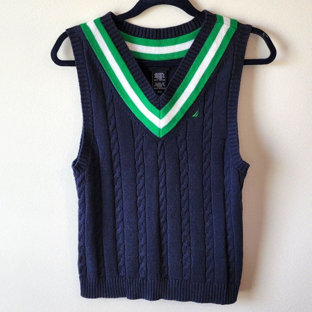 Boys Nautica Size Small (5) Sweater Vest